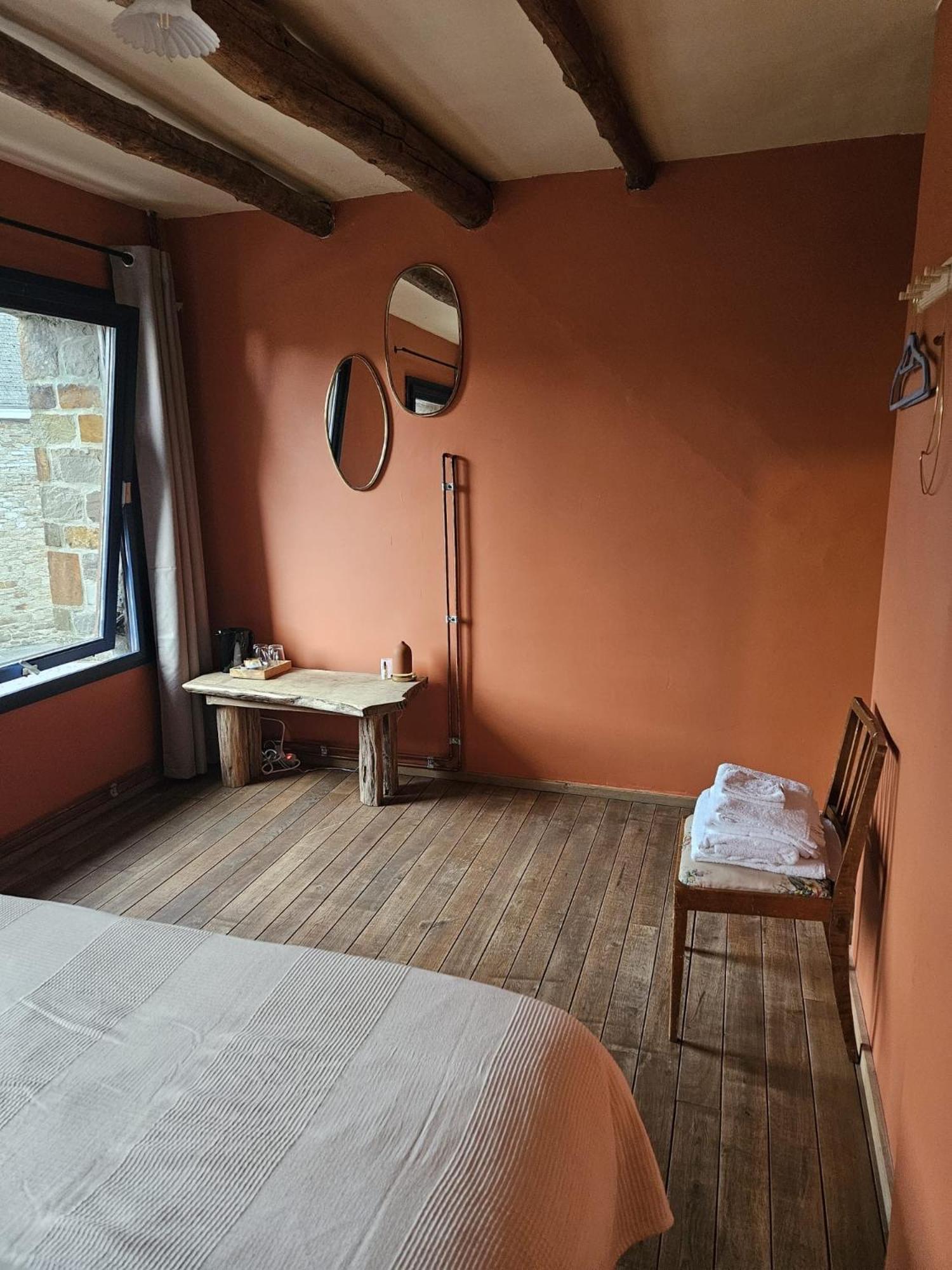 Buteo Chambres D'Hotes & Espresso Lesterny Εξωτερικό φωτογραφία